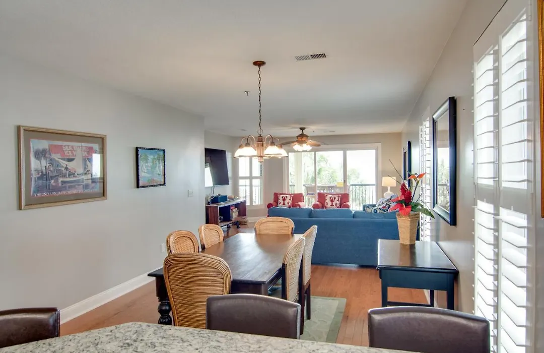 Ocean Boulevard Villas 101-1